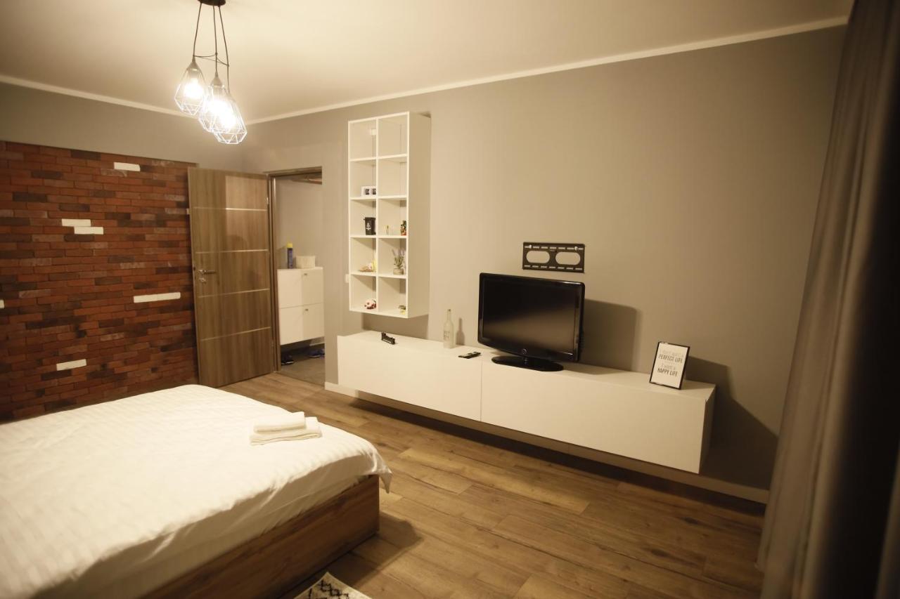 Apartmán Rcc 3 Apartament Focşani Exteriér fotografie
